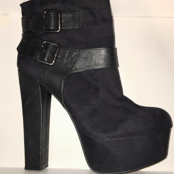 HEARTSOUL PLATFORM HEEL ANKLE BOOTIE SIZE 8.5 - Picture 2 of 2